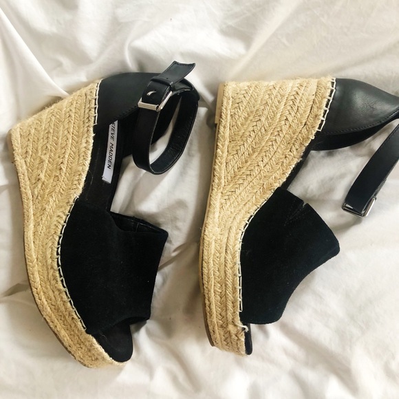 Steve Madden Platform Sandals - Picture 2 of 5